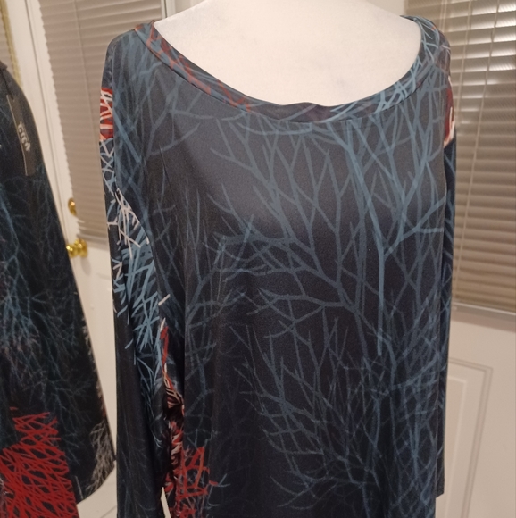 Lily Dress - Size 4XL (US20) - Picture 2 of 11